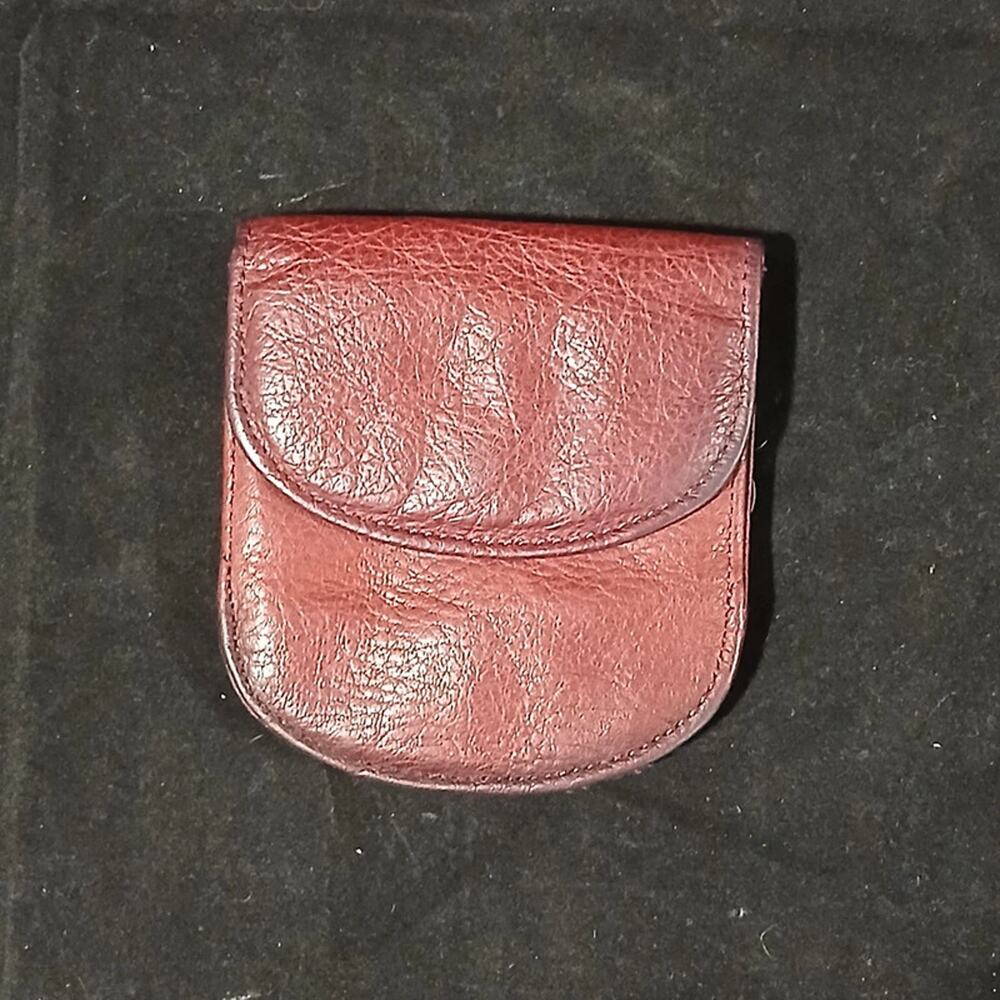 Top grain leather belt wallet , burgundy-brown, snap closure